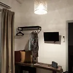 فندق مبيت وإفطار Casale Petrarolo 3*